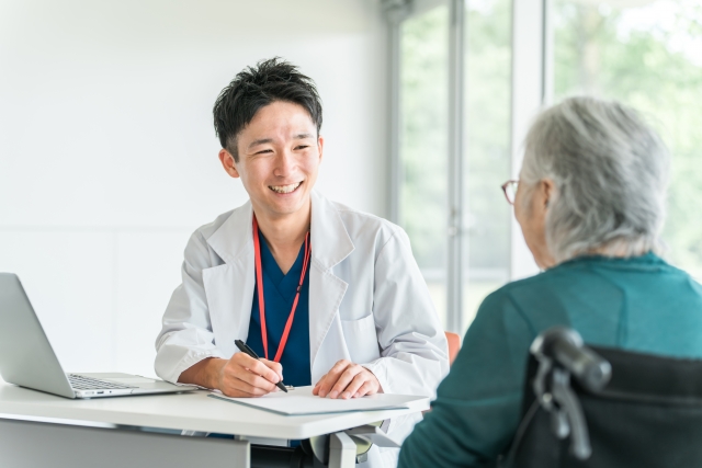 「かかりつけ医機能」評価の変化と事務の役割